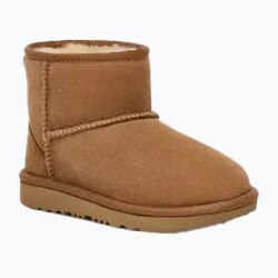 UGG Classic II Boot Kids' in Chestnut